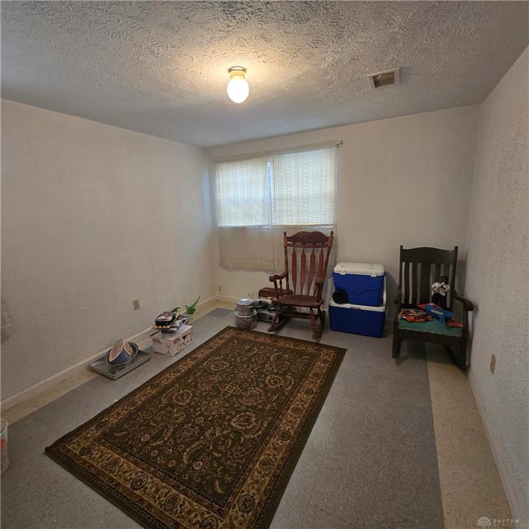 922 Stolz Property Photo 21