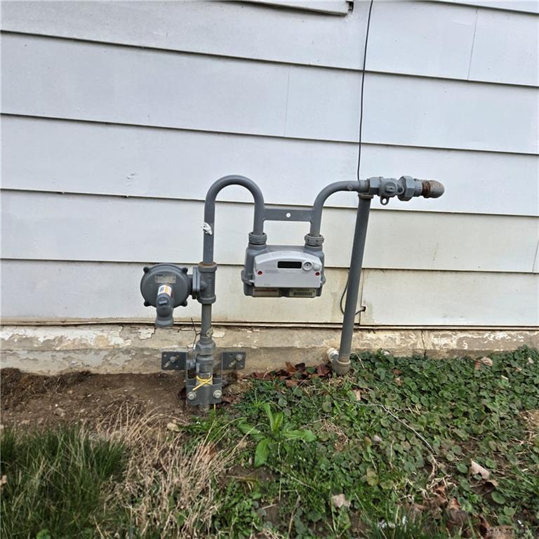 922 Stolz Property Photo 36