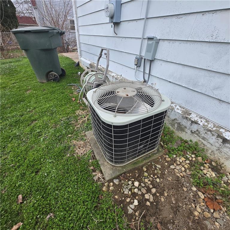 922 Stolz Property Photo 37
