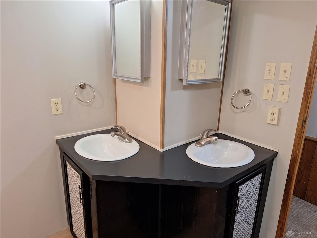10561 Aldora Property Photo 3