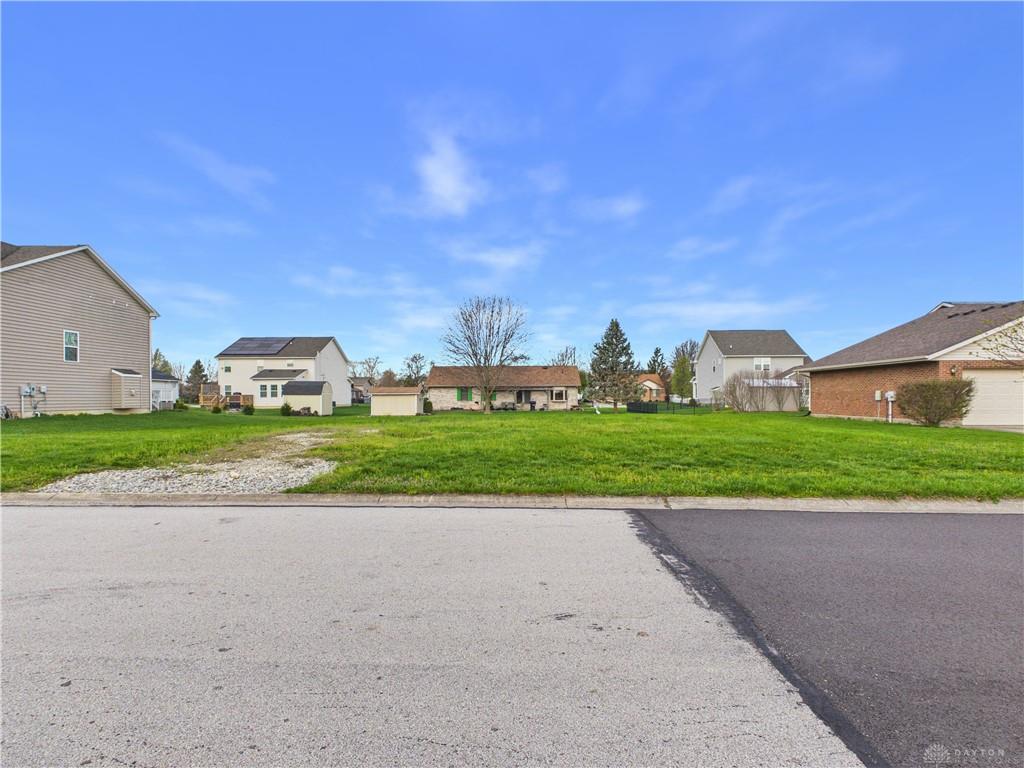121 Irongate Property Photo 1