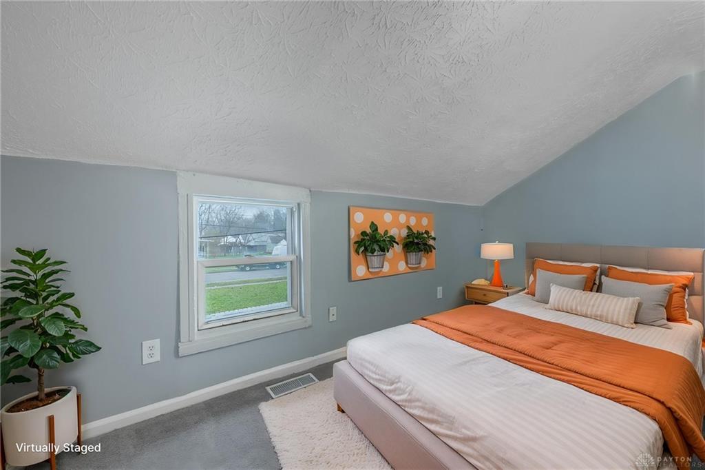 1041 Vine Property Photo 21