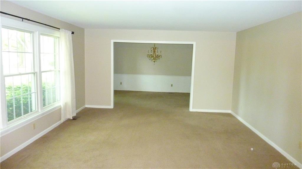 665 Dionne Property Photo 3
