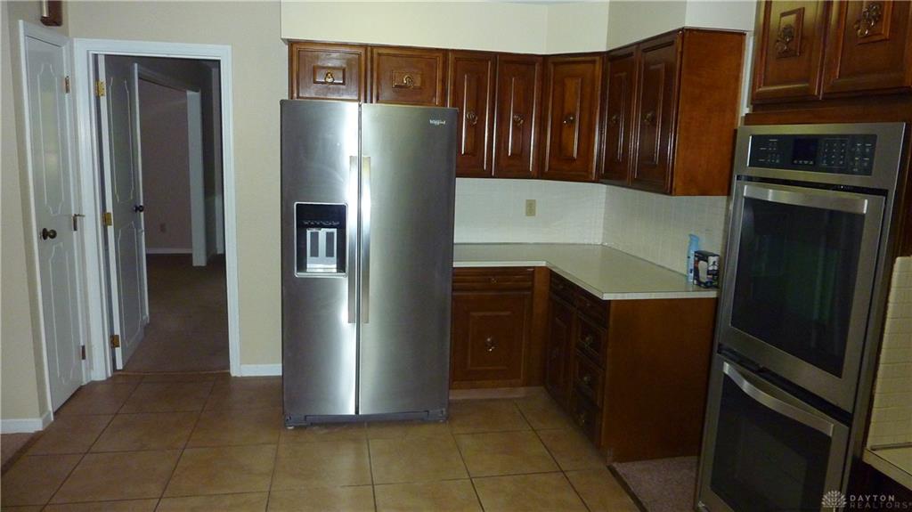 665 Dionne Property Photo 6