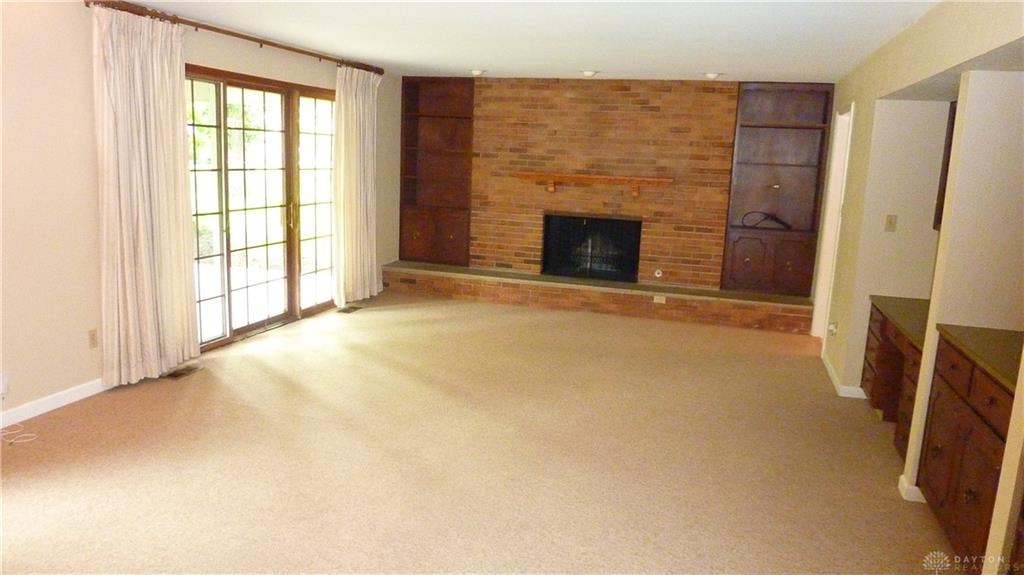 665 Dionne Property Photo 7