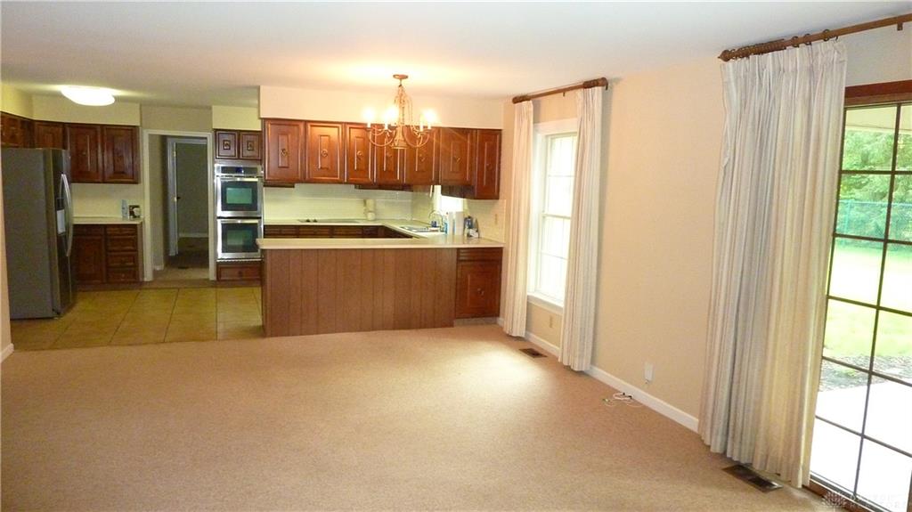 665 Dionne Property Photo 8