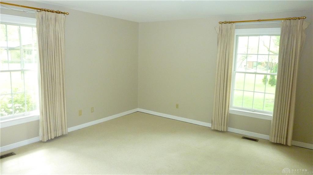 665 Dionne Property Photo 9