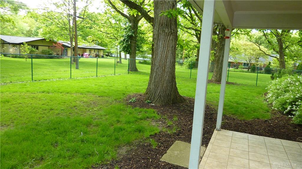 665 Dionne Property Photo 24