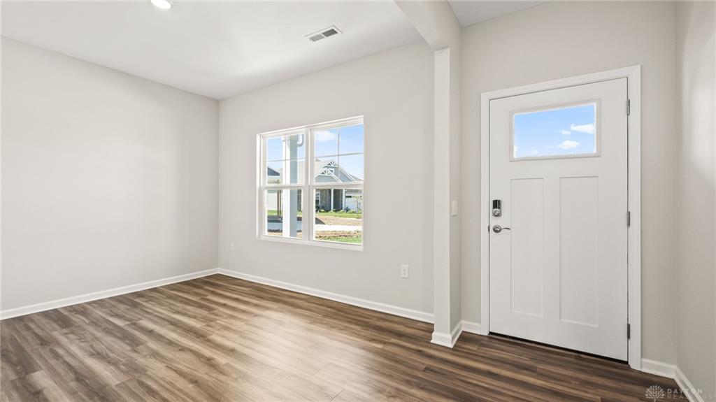 2823 Netherfield Property Photo 7
