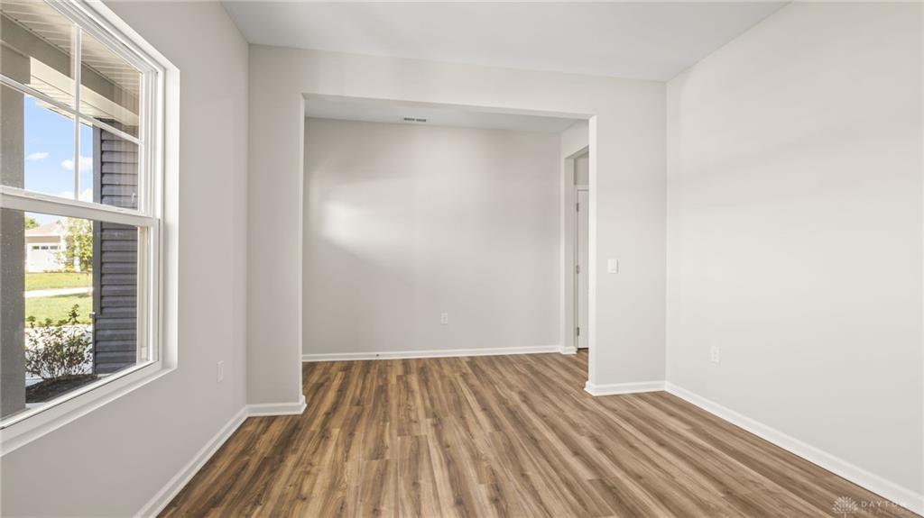 2823 Netherfield Property Photo 9