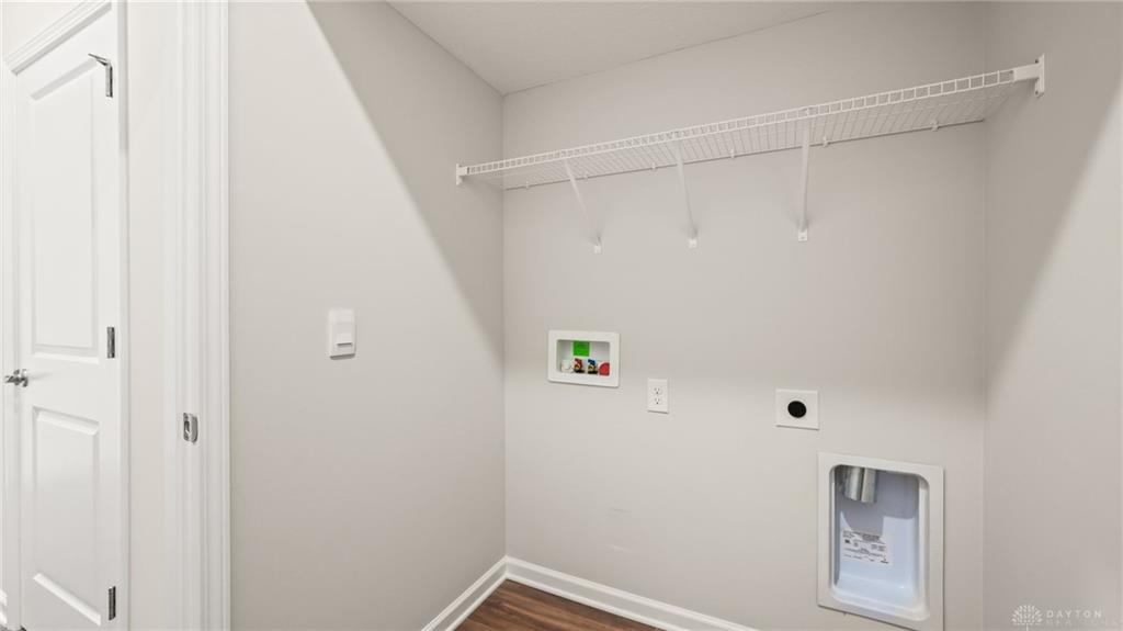 2823 Netherfield Property Photo 11