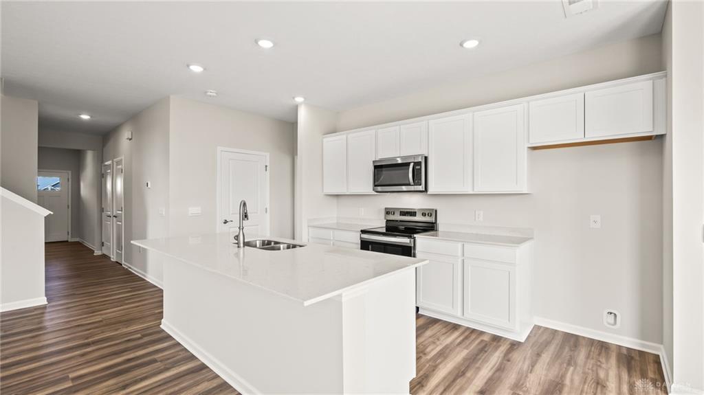 2823 Netherfield Property Photo 14