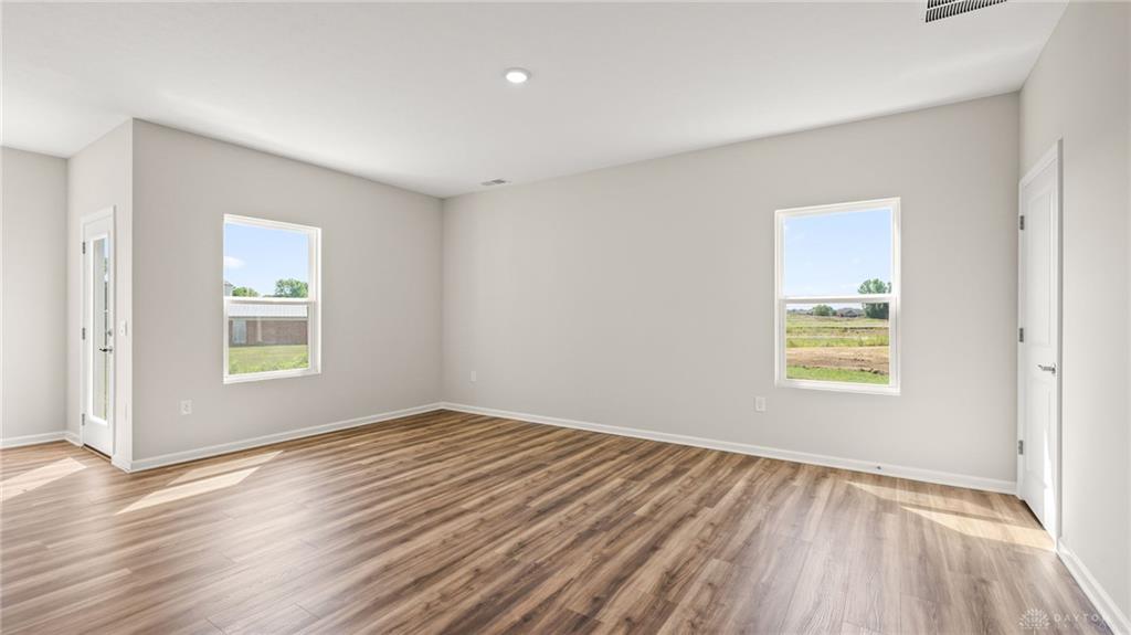 2823 Netherfield Property Photo 18