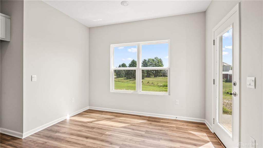 2823 Netherfield Property Photo 20