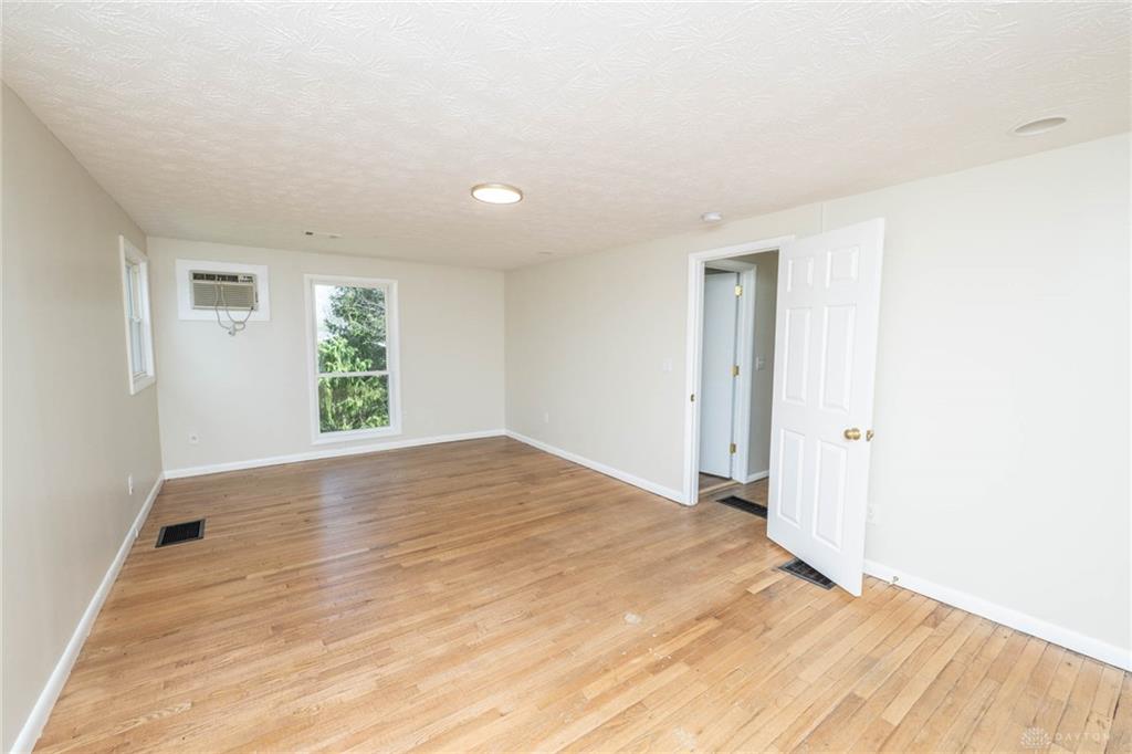 675 Wright Property Photo 22