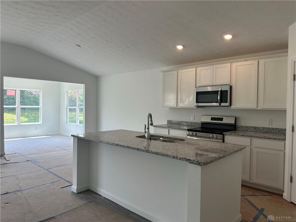 1240 Wind Rock Property Photo 4
