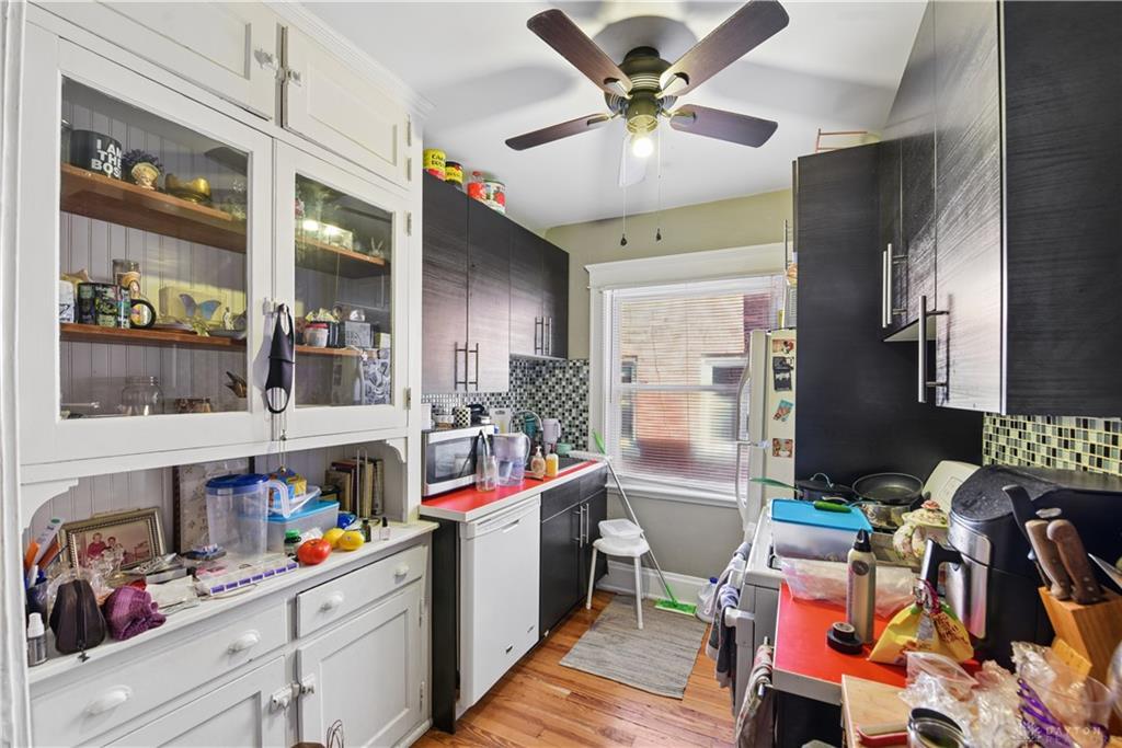 3636 Besuden Property Photo 25