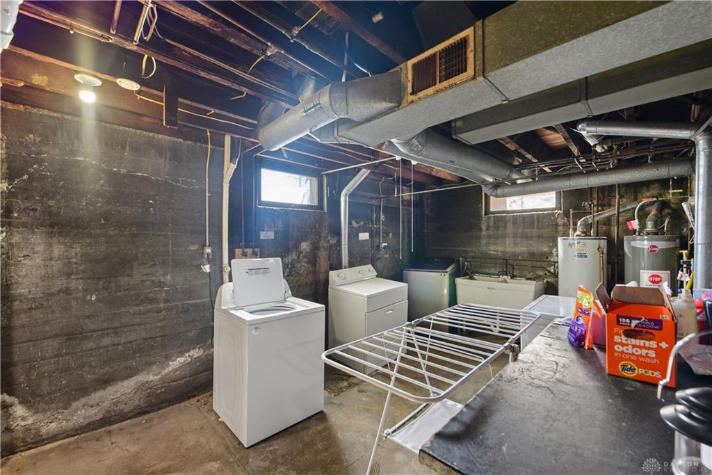 3636 Besuden Property Photo 47