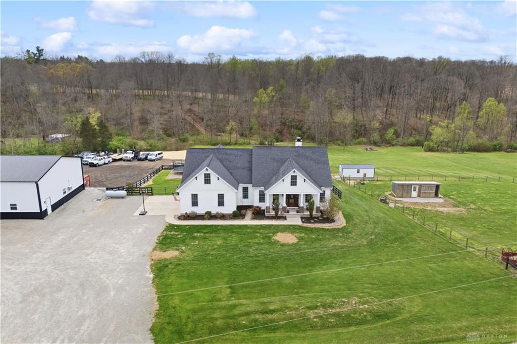 1158 Pyle Property Photo 9