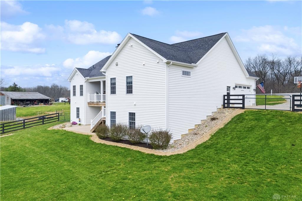 1158 Pyle Property Photo 11