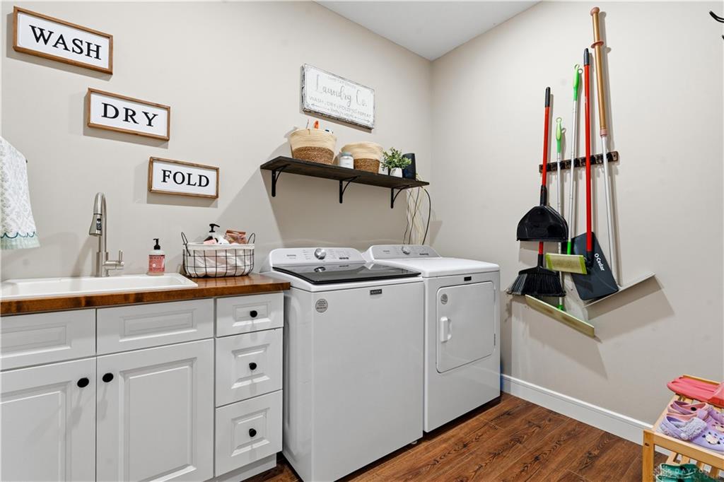 1158 Pyle Property Photo 28