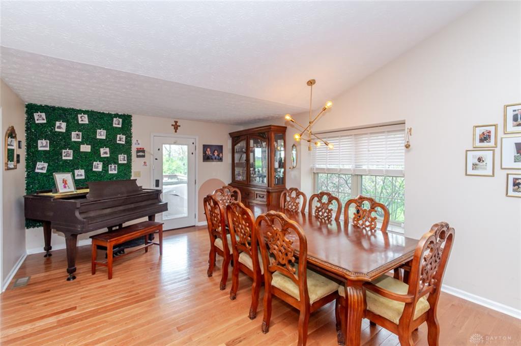 436 Jodee Property Photo 7