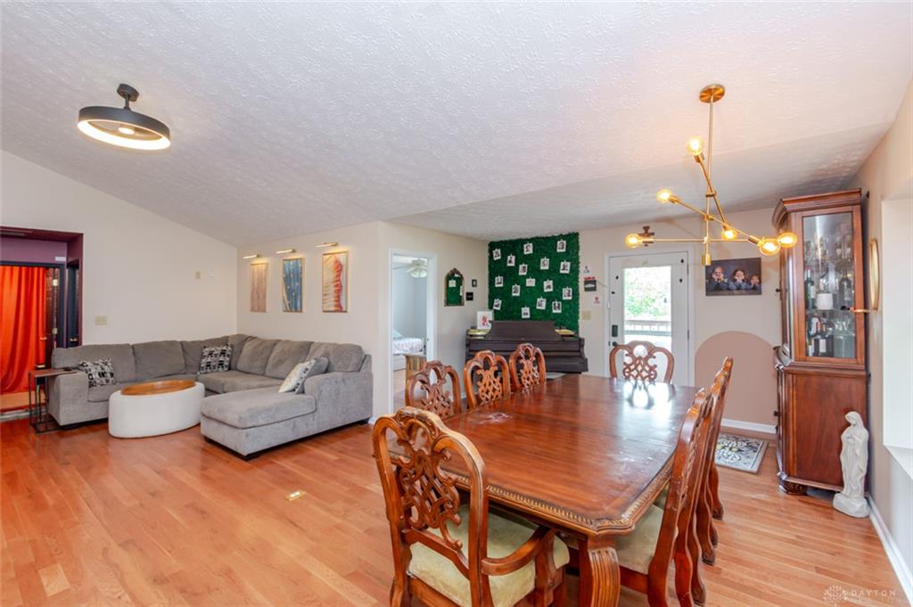 436 Jodee Property Photo 8