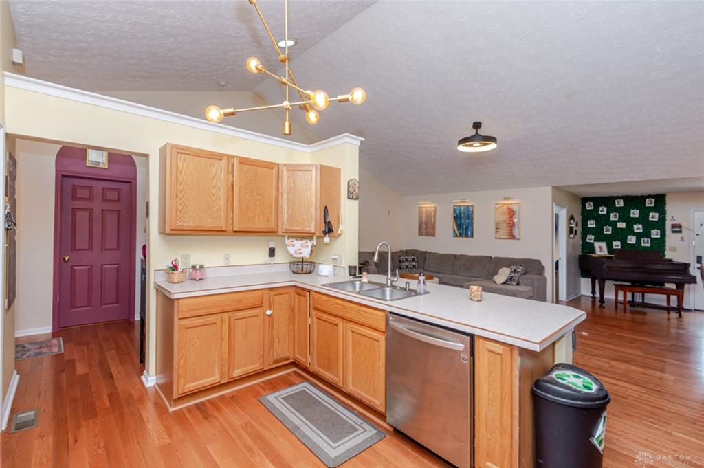 436 Jodee Property Photo 13