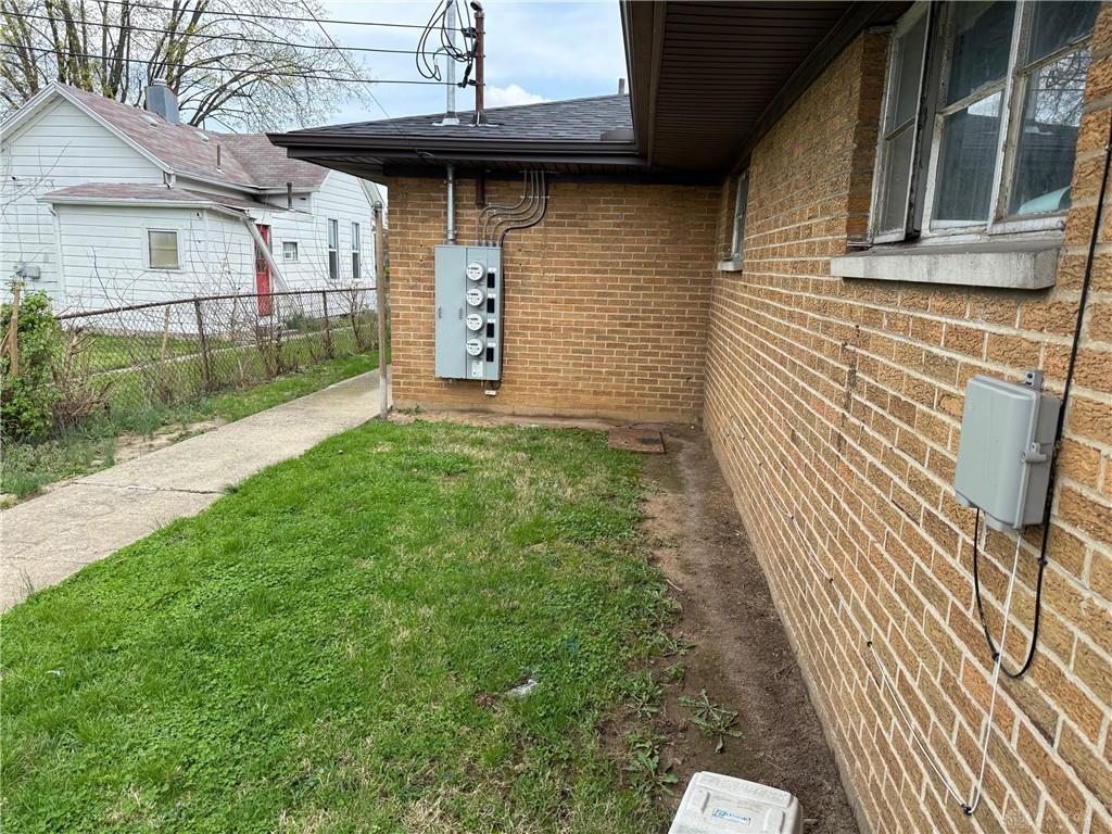 27 Rita Property Photo 8