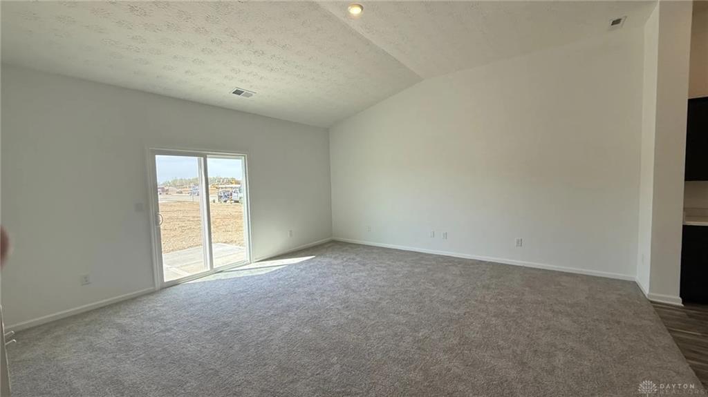 4001 Chakeres Property Photo 3