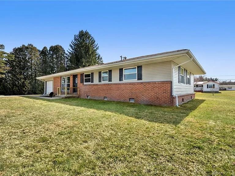 52247 East Property Photo 1