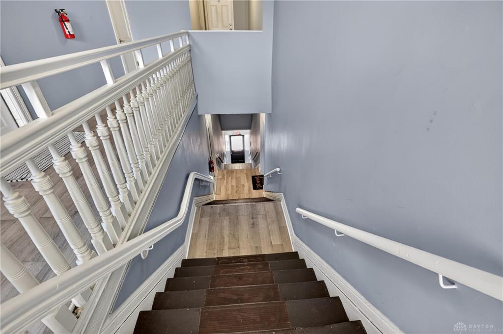 7045-7049 Montgomery Property Photo 22