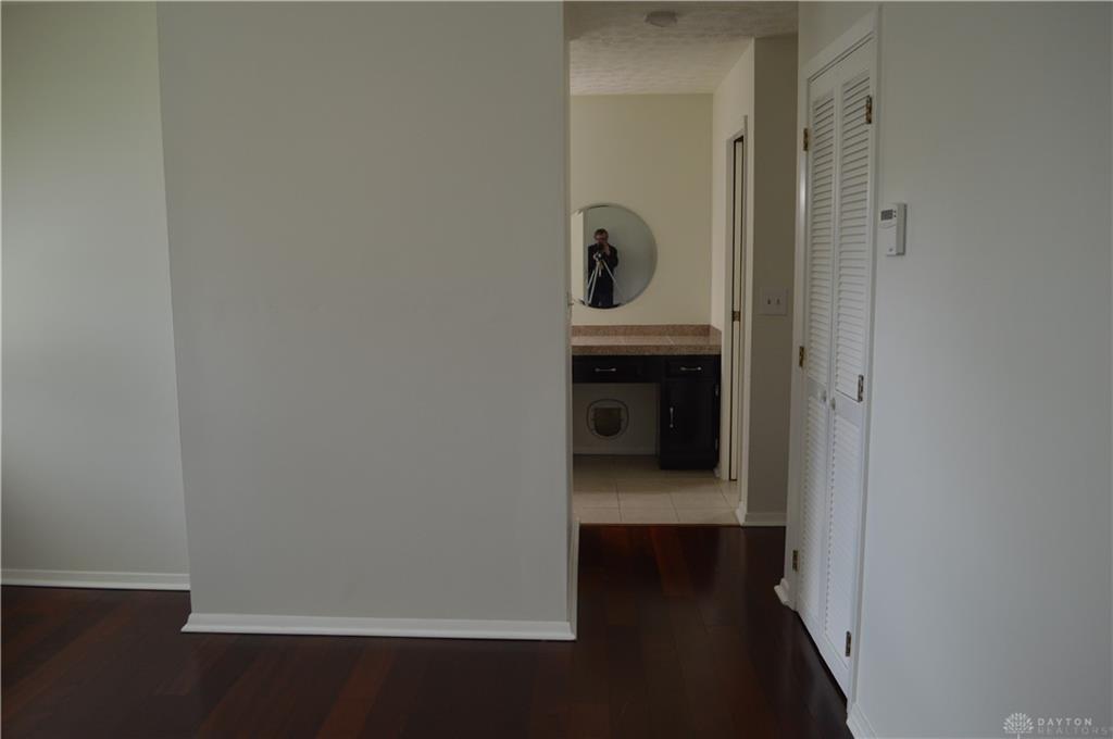 1280 Kentshire Property Photo 20