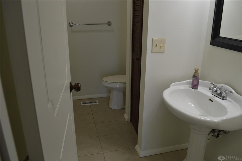 1280 Kentshire Property Photo 25