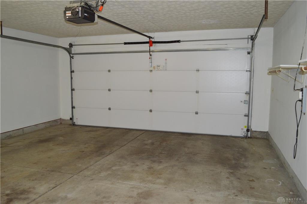 1280 Kentshire Property Photo 31