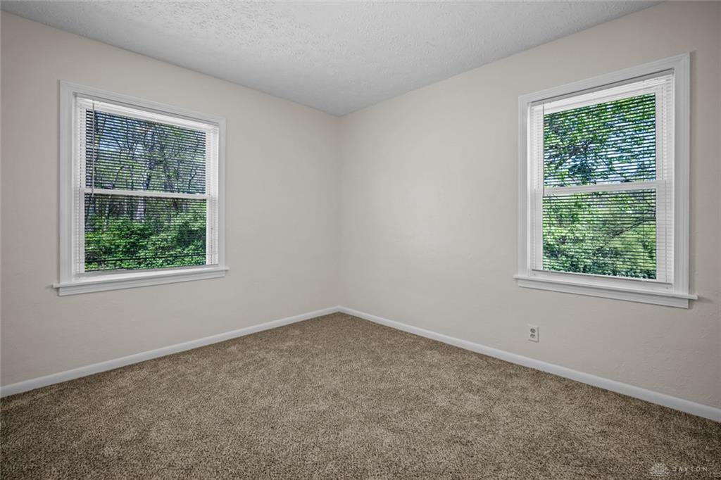 620 S Elm Property Photo 24