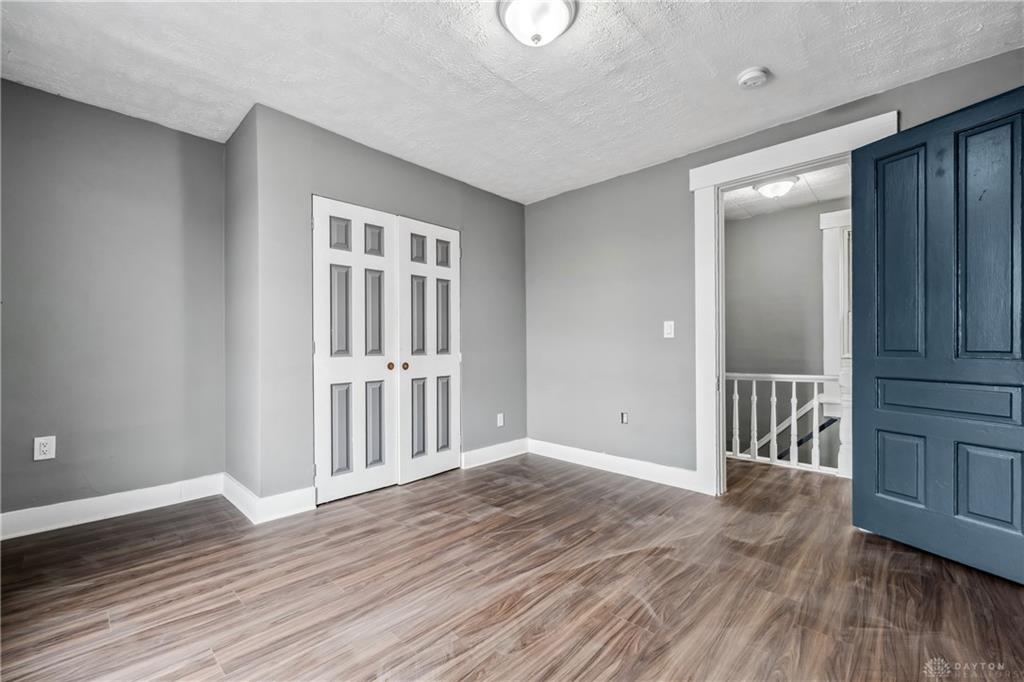 78 Vincent Property Photo 24