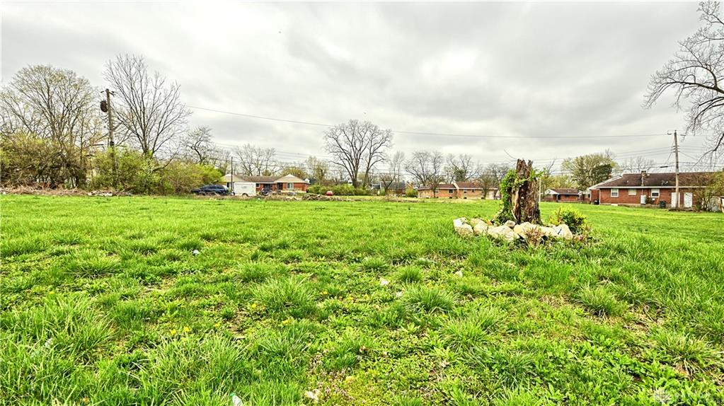 3644 Karwin 3638 Property Photo 1
