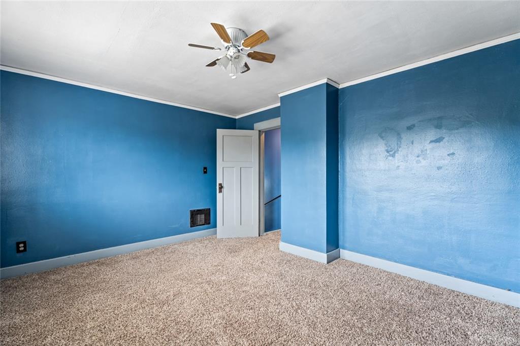 329 Grove Property Photo 21