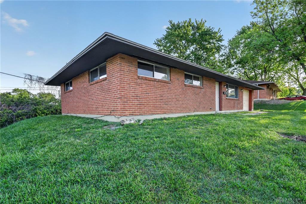 6051 Longford Property Photo 4