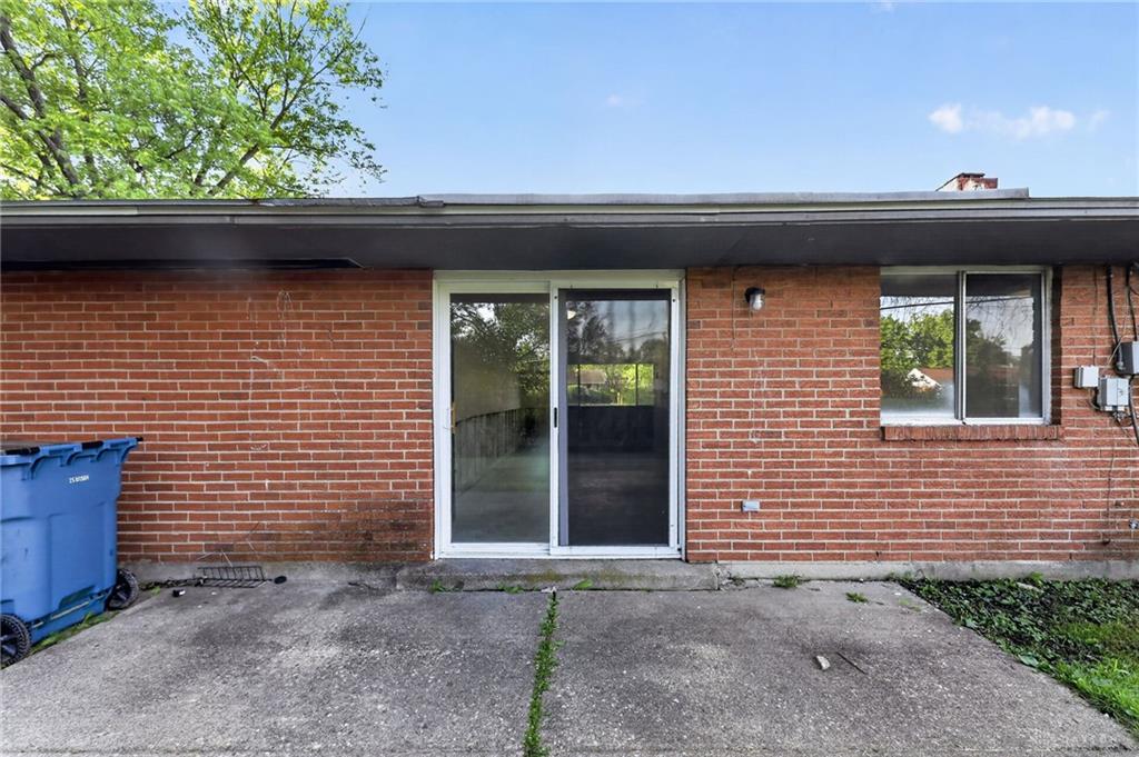 6051 Longford Property Photo 6