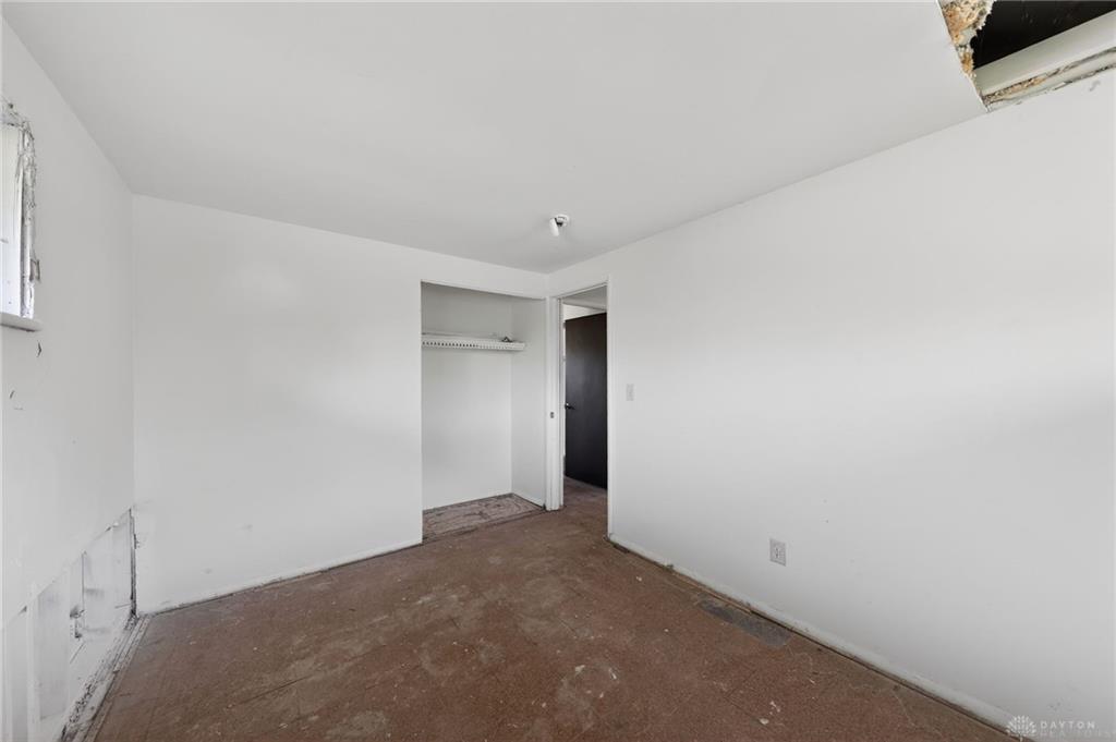 6051 Longford Property Photo 9