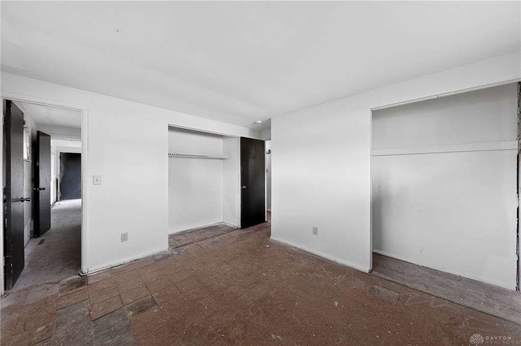 6051 Longford Property Photo 10