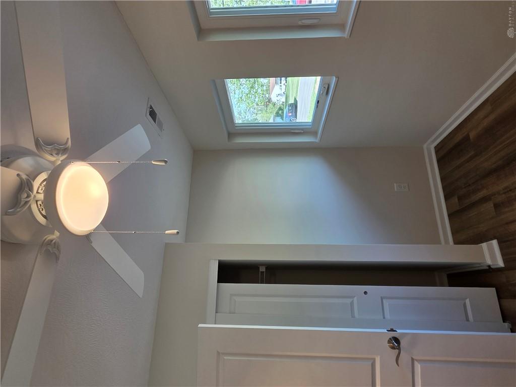 1621 Azalea Property Photo 9