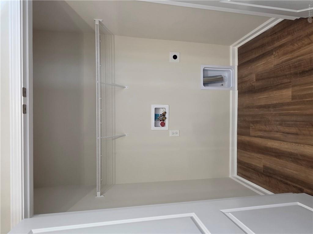 1621 Azalea Property Photo 14