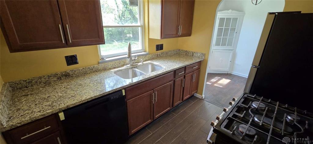 804 E Stroop Property Photo 7