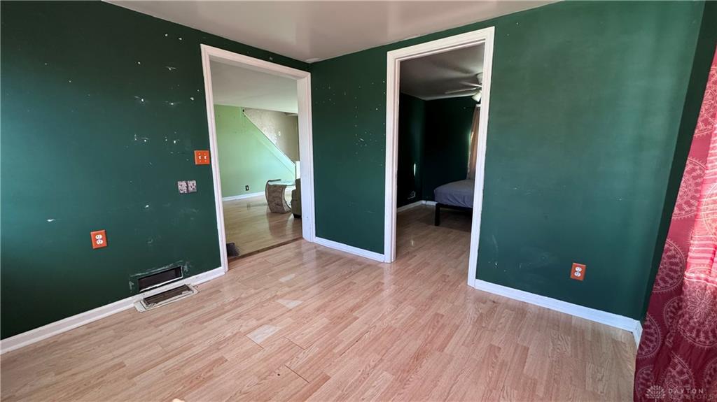 831 S Market Property Photo 11