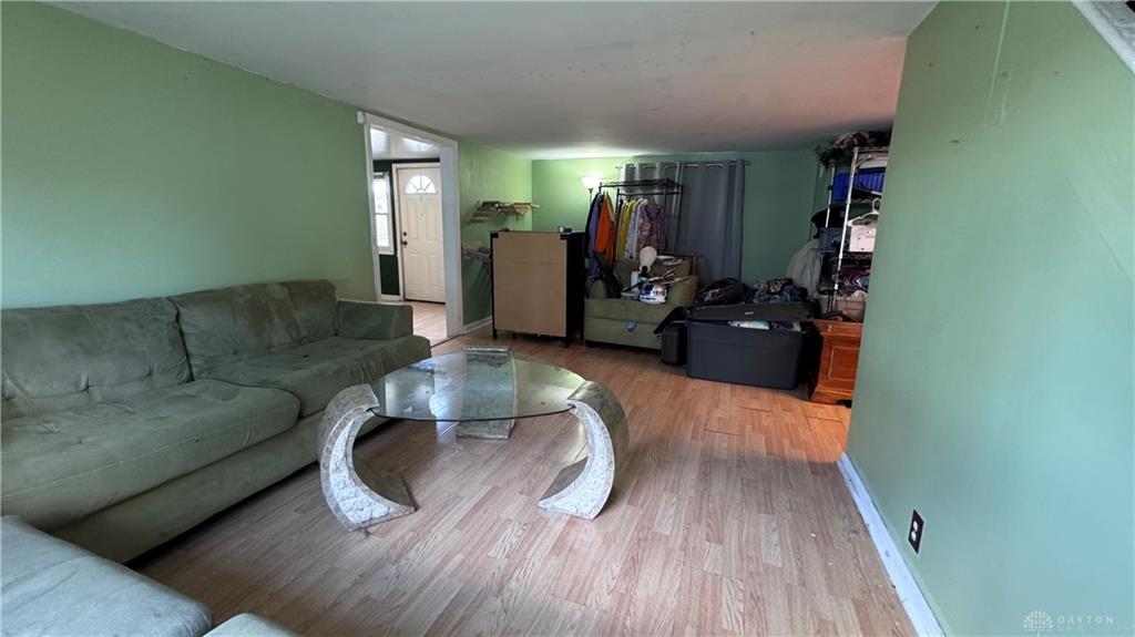 831 S Market Property Photo 15