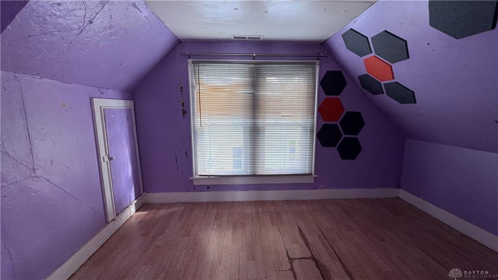 831 S Market Property Photo 22
