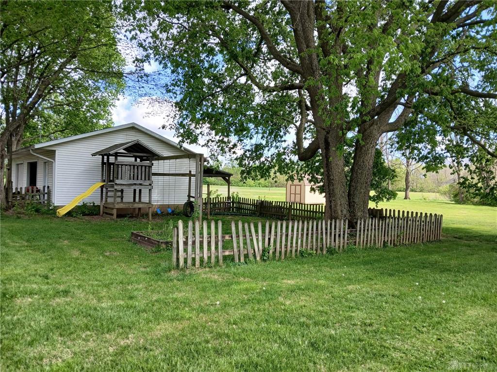 2120 E State Route 55 Property Photo 4